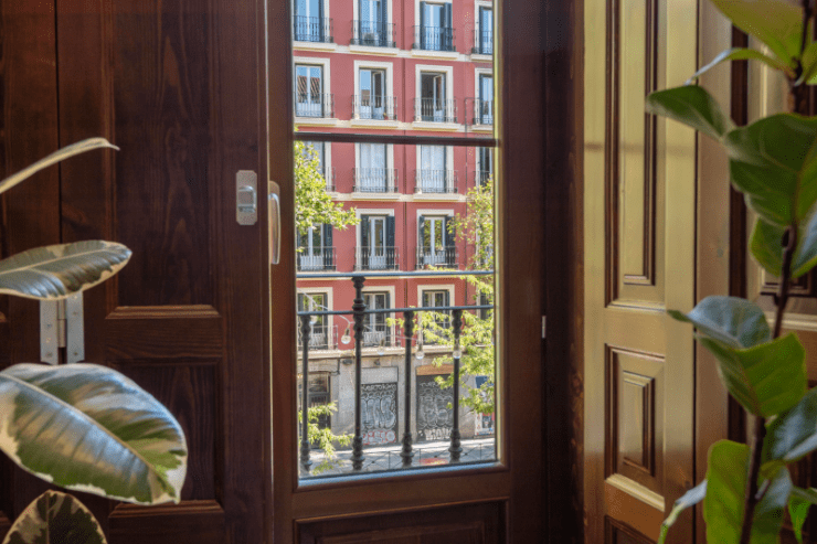 Fotos Inmuebles Profesional en Nueva España, Chamartín - Baño con Materiales Premium
